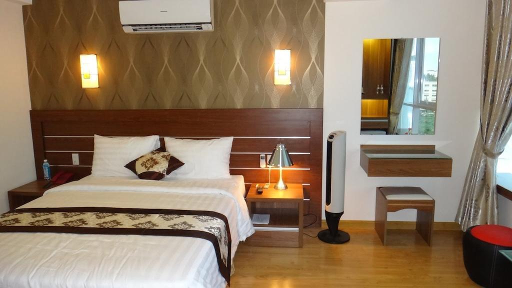 Minh Nhat Hotel Nha Trang Quarto foto