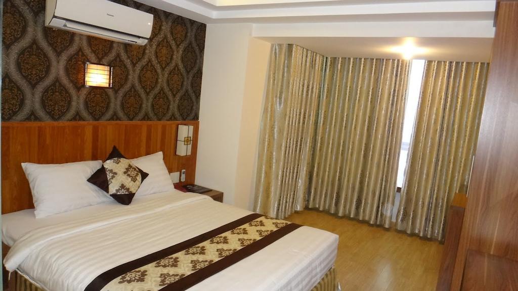 Minh Nhat Hotel Nha Trang Quarto foto