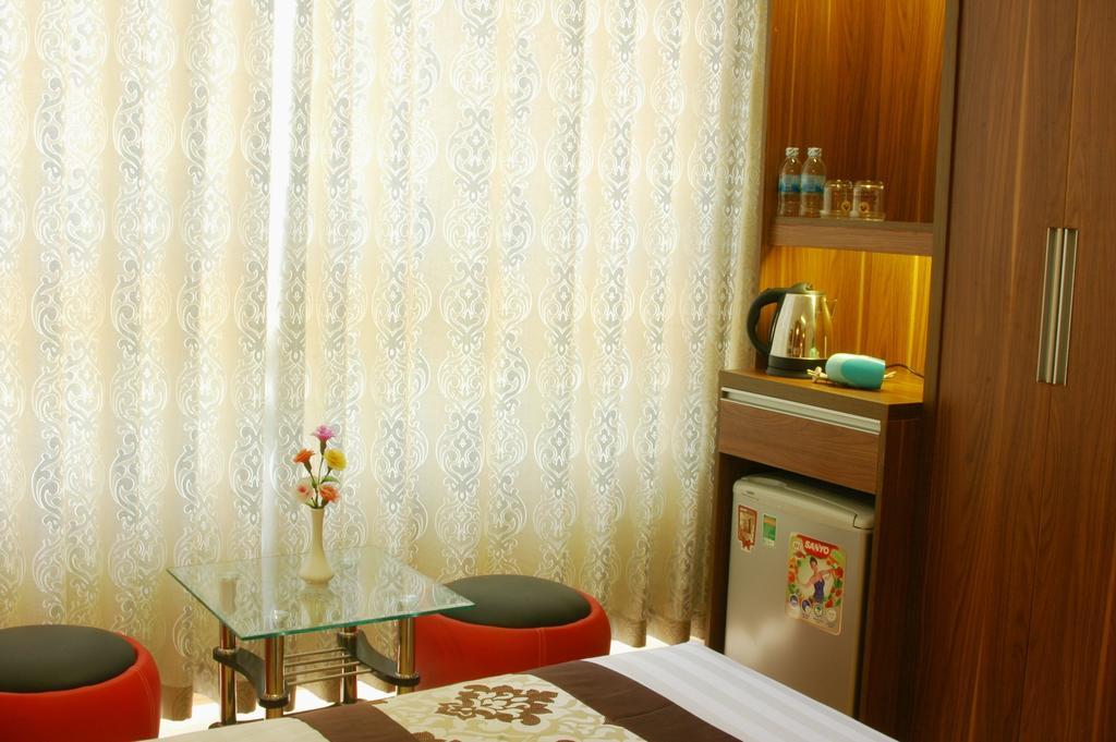 Minh Nhat Hotel Nha Trang Quarto foto