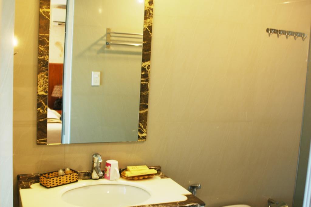 Minh Nhat Hotel Nha Trang Quarto foto